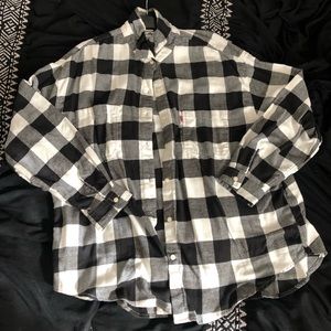 Levi’s flannel